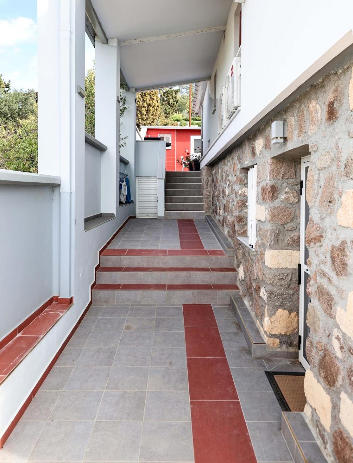 Villa The Bordeaux Door Aegina Exterior foto
